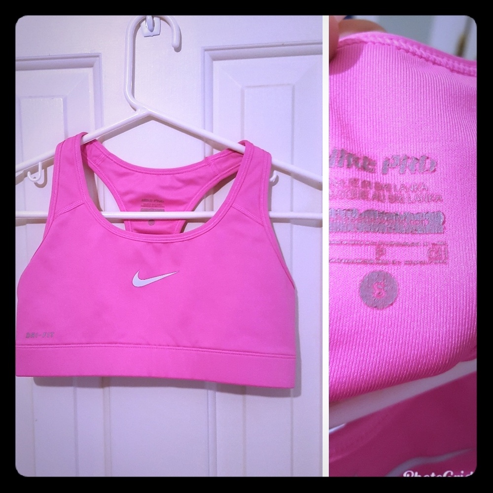 Nike sports bra
